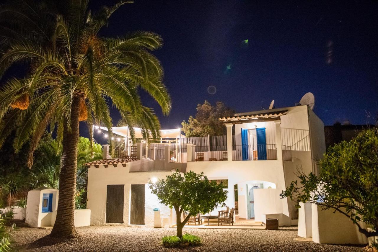 Villa 8br, Sea Views, Walk To The Beach, Pool *