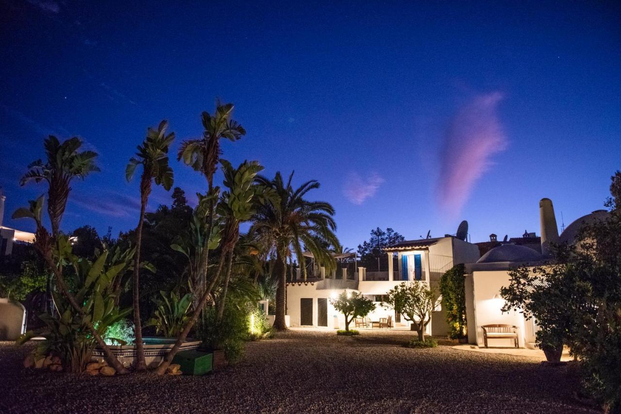 8br, Sea Views, Walk To The Beach, Pool Villa
