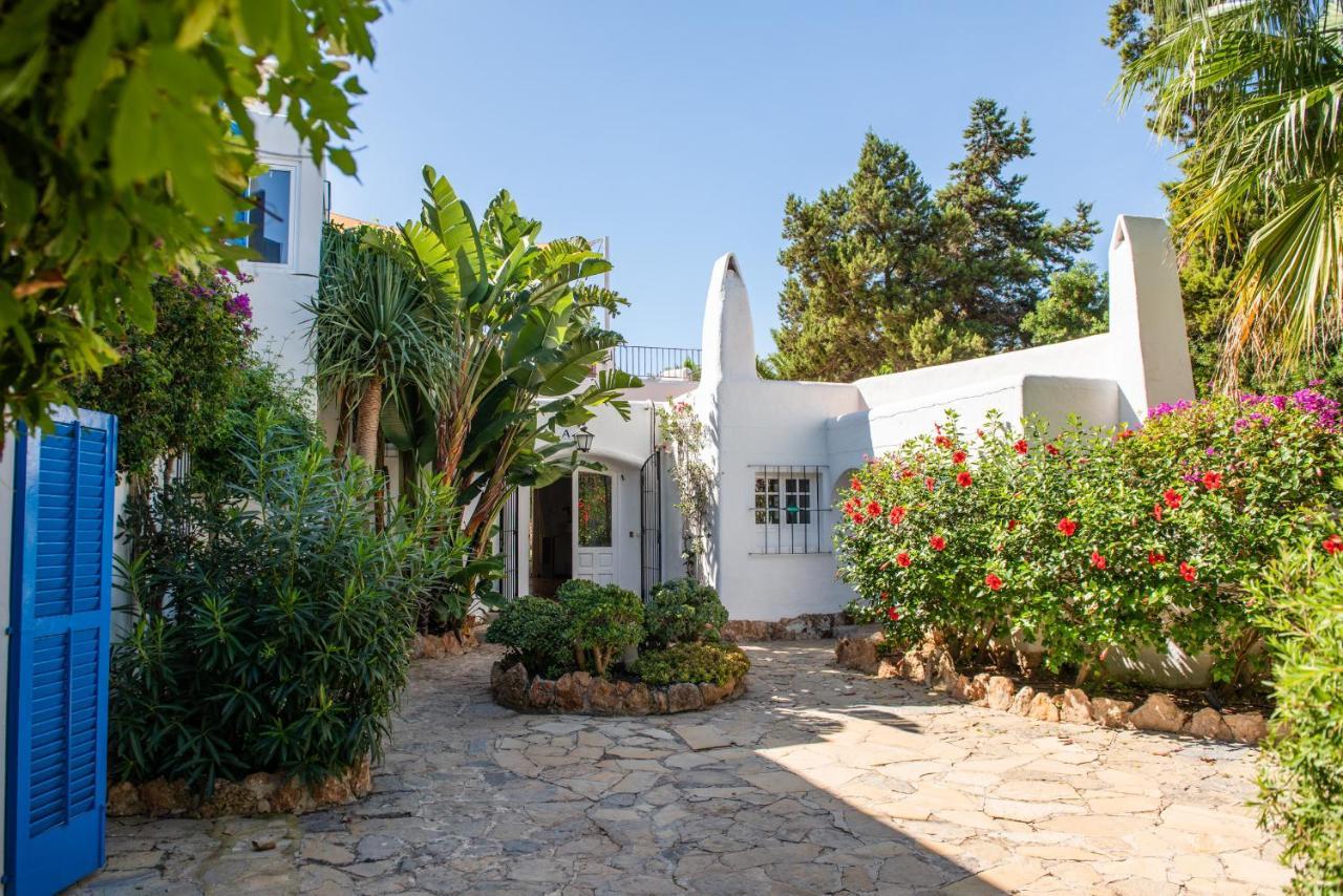 8br, Sea Views, Walk To The Beach, Pool Villa *